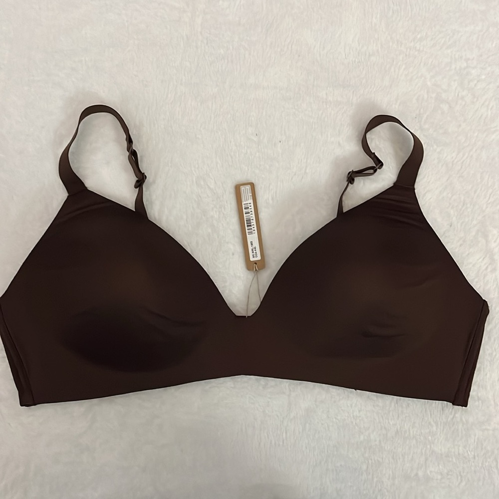SKIMS t-shirt demi bra - Picture 2 of 6